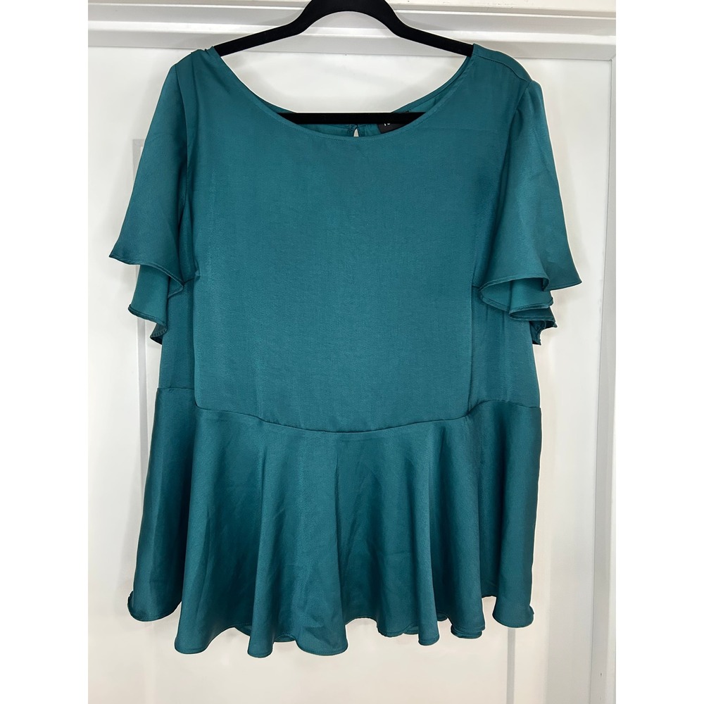 Torrid Teal Green Satin‎ Peplum Blouse Flutter Sleeve Plus Size 2 Feminine 2X